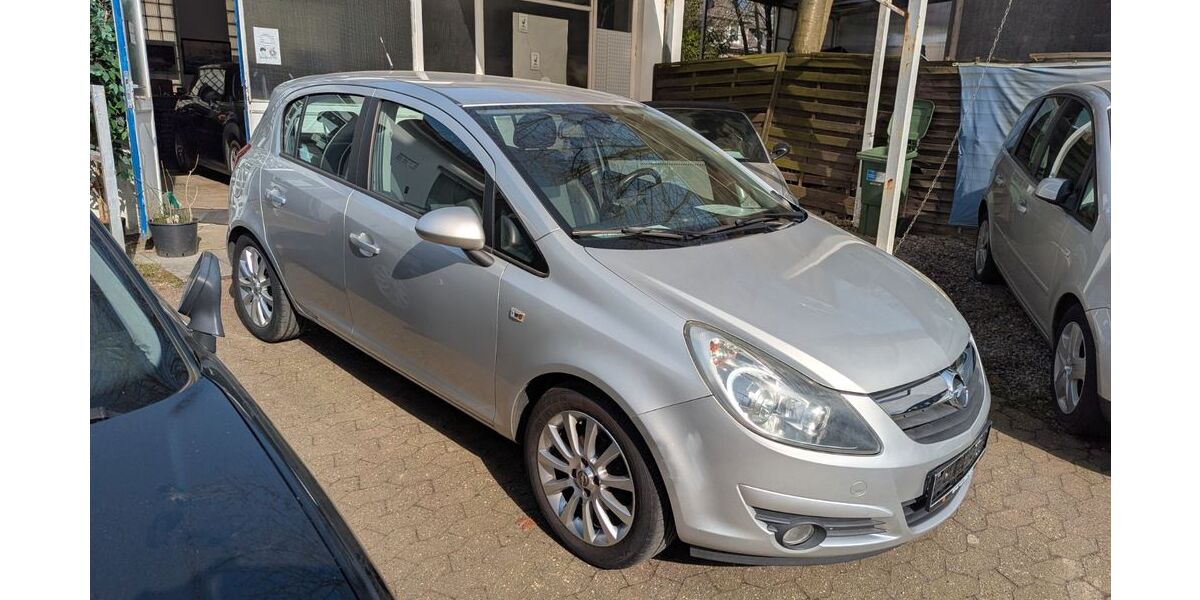 Opel Corsa 92.660 km 4.999 &euro; Mülheim-Ruhr 45473