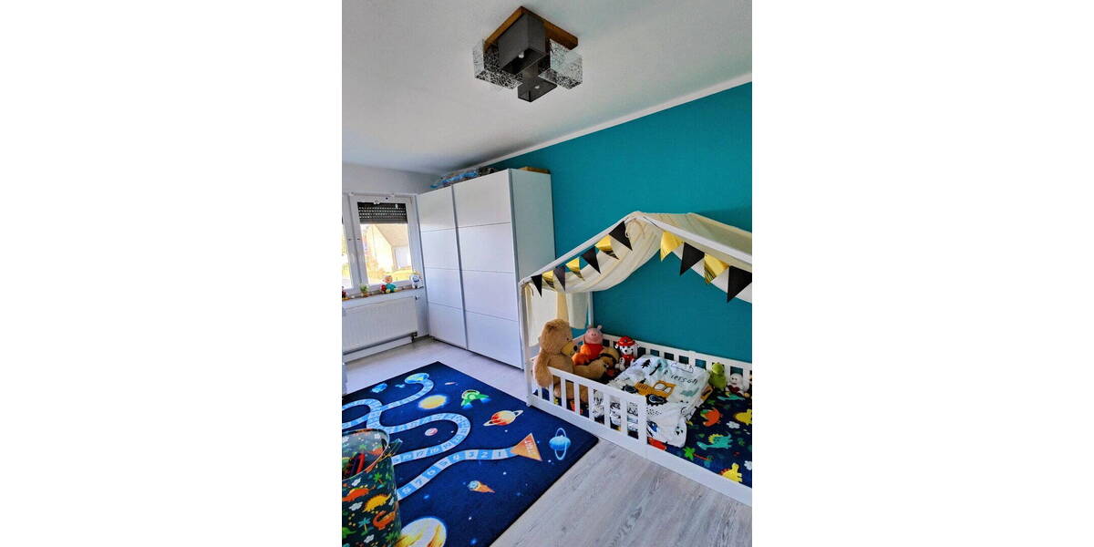 Reihenendhaus Duisburg Hochemmerich - 8 Zimmer, 160 m&sup2;, 498.000&euro; | Angebot:26188390