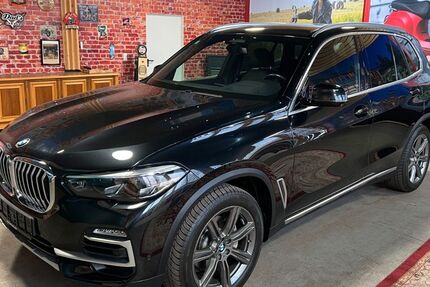 BMW X5 111.518 km 37.550 &euro; Oberhausen 46149