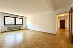 Etagenwohnung Krefeld Stadtmitte - 3 Zimmer, 75 m&sup2;, 650&euro; | Angebot:25689242