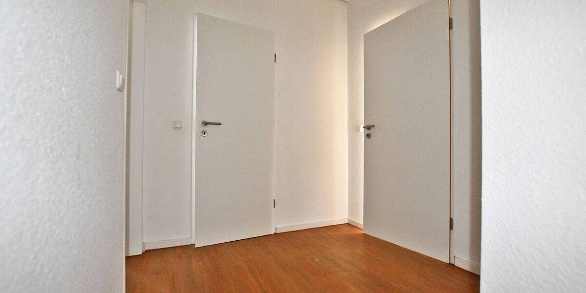 Etagenwohnung Essen Steele - 3 Zimmer, 120 m&sup2;, 1.000&euro; | Angebot:26107110