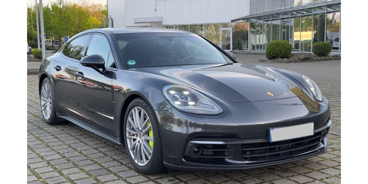 Porsche Panamera 62.000 km 62.990 &euro; Mülheim an der Ruhr 45478