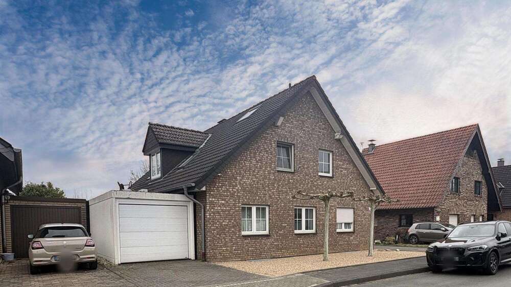 Etagenwohnung Moers Schwafheim - 3 Zimmer, 110 m&sup2;, 299.000&euro; | Angebot:26073747