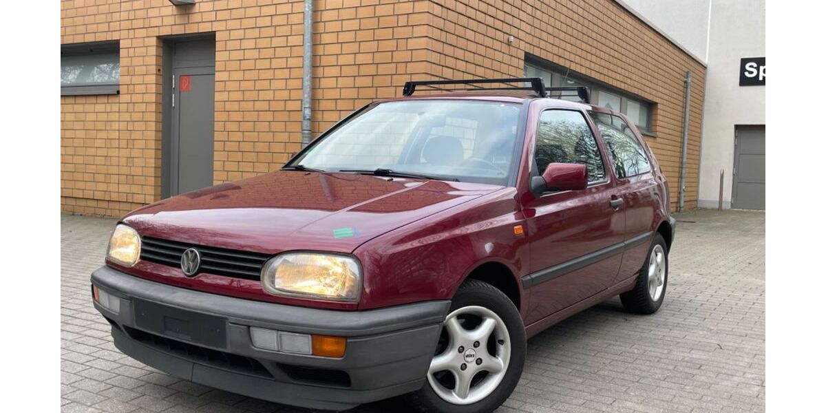 VW Golf 109.847 km 2.990 &euro; Essen 45326