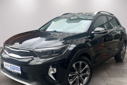 Kia Stonic 37.234 km 16.370 &euro; Essen 45145