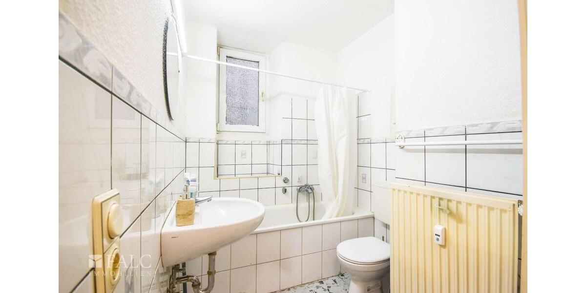 Erdgeschoßwohnung Krefeld - 2 Zimmer, 60 m&sup2;, 500&euro; | Angebot:26005583