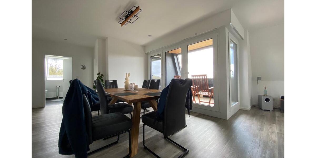 Dachgeschoßwohnung Wesel Bislich - 3 Zimmer, 85 m&sup2;, 900&euro; | Angebot:25967643