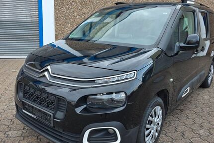 Citroen Berlingo 227.000 km 7.899 &euro; Moers 47441