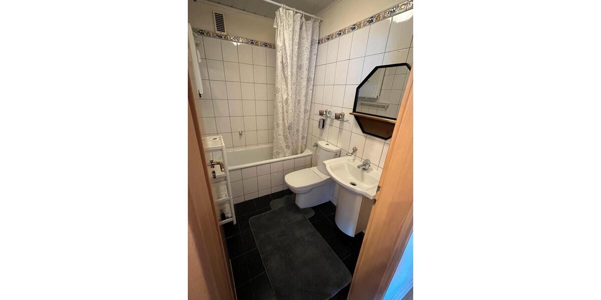 Etagenwohnung Duisburg Rheinhausen - 2 Zimmer, 51 m&sup2;, 89.000&euro; | Angebot:26103875