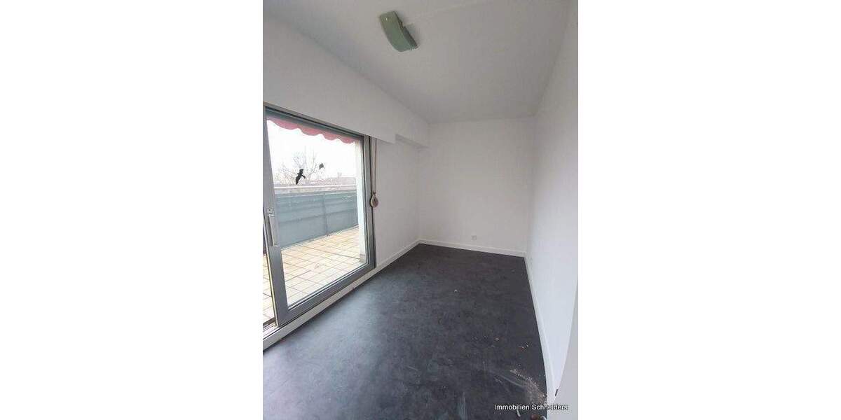 Etagenwohnung Krefeld Cracau - 2 Zimmer, 64 m&sup2;, 580&euro; | Angebot:26244441