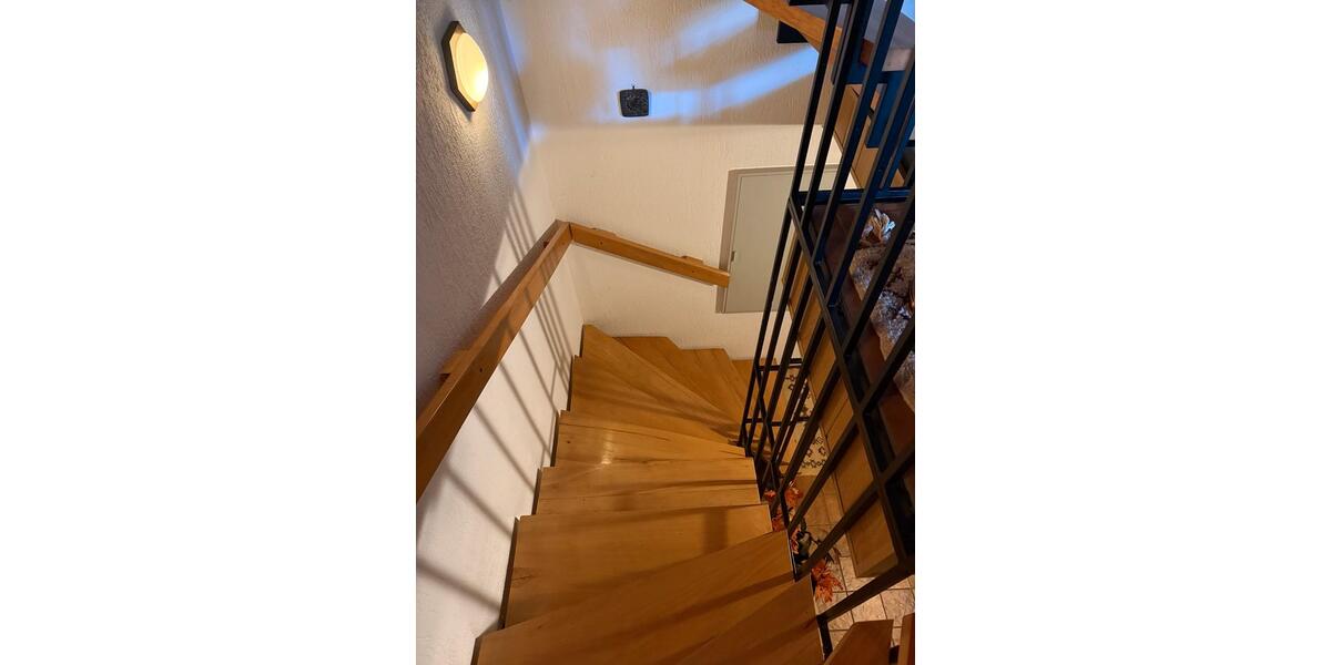 Einfamilienhaus Dinslaken Lohberg - 7 Zimmer, 126 m&sup2;, 325.000&euro; | Angebot:27194541