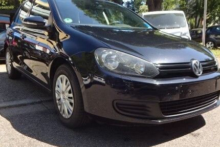 VW Golf 132.400 km 5.800 &euro; Essen 45276