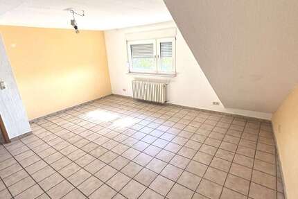 Wohnung Duisburg Beeck - 2 Zimmer, 50 m&sup2;, 340&euro; | Angebot:27341137