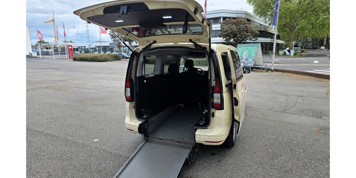 VW Caddy Maxi 179.000 km 22.990 &euro; Krefeld 47809