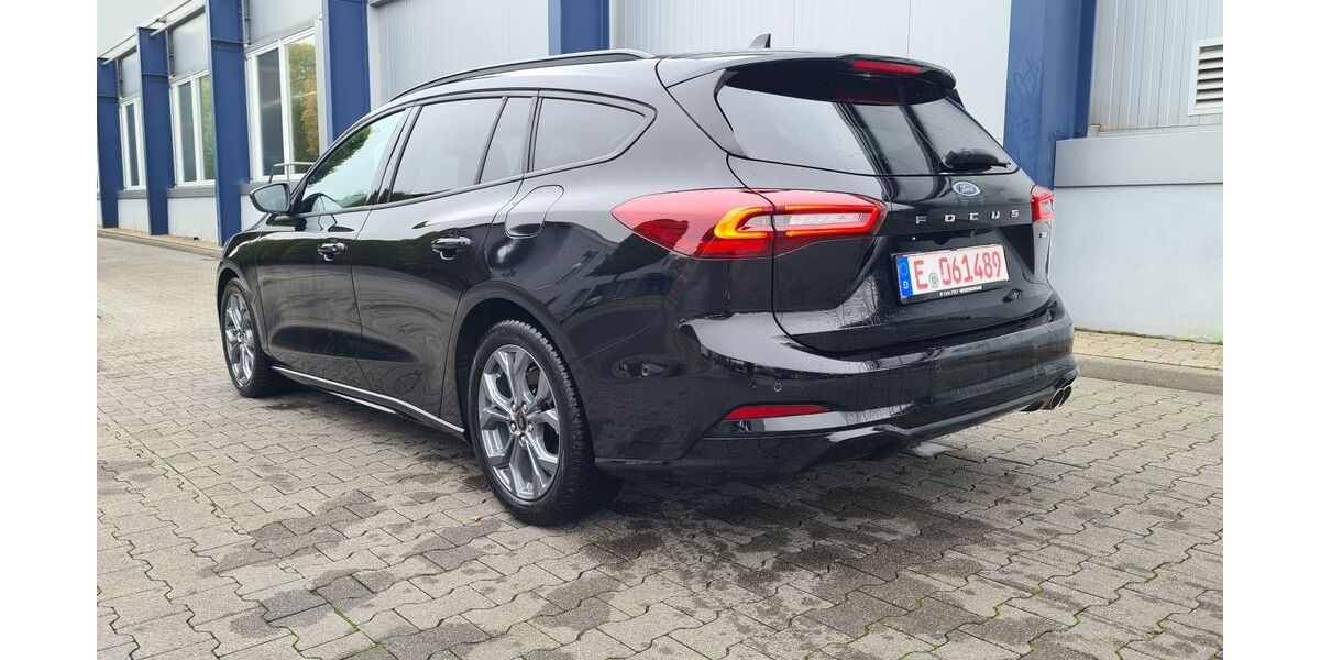 Ford Focus 21.400 km 19.400 &euro; Essen 45276