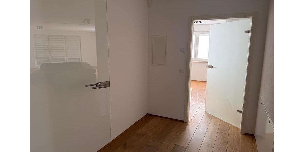 Etagenwohnung Dorsten - 3.5 Zimmer, 153 m&sup2;, 1.600&euro; | Angebot:25375728