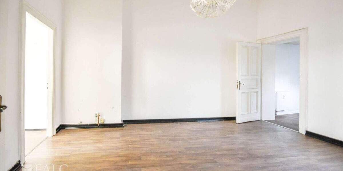 Etagenwohnung Krefeld Stadtmitte - 3 Zimmer, 86 m&sup2;, 825&euro; | Angebot:26247087