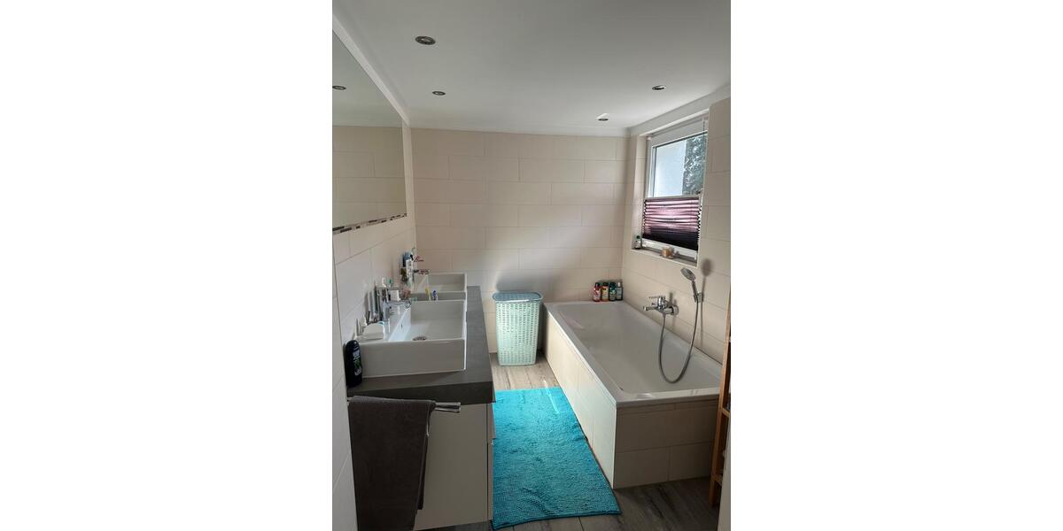 Reihenhaus Geldern - 4 Zimmer, 115 m&sup2;, 335.000&euro; | Angebot:25978936