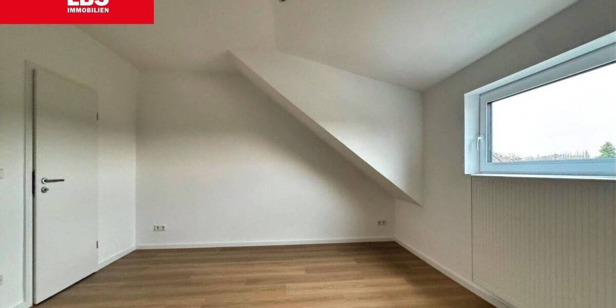 Etagenwohnung Gelsenkirchen Beckhausen - 2 Zimmer, 66 m&sup2;, 149.000&euro; | Angebot:26037118