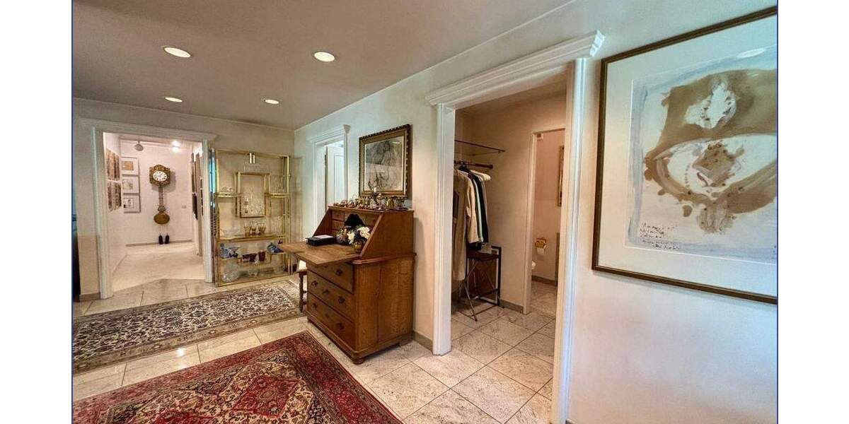 Etagenwohnung Mülheim an der Ruhr Holthausen - 4 Zimmer, 151 m&sup2;, 449.000&euro; | Angebot:25741355