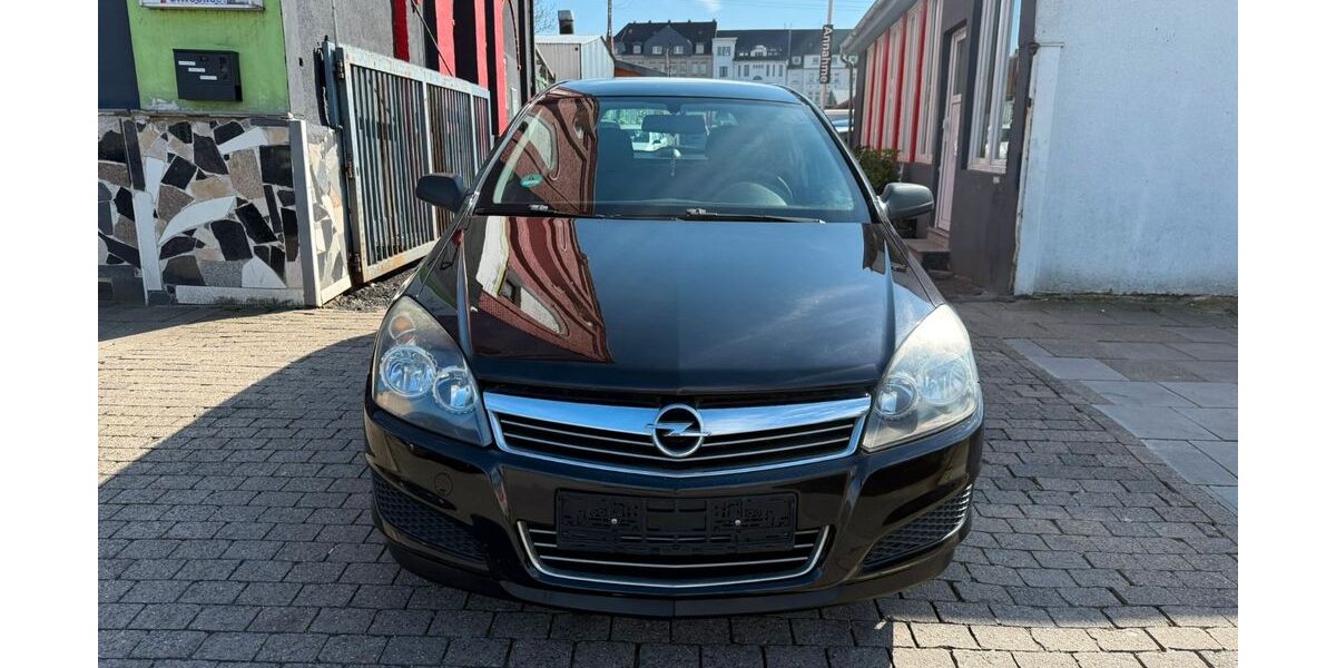 Opel Astra 153.000 km 2.700 &euro; Essen 45359