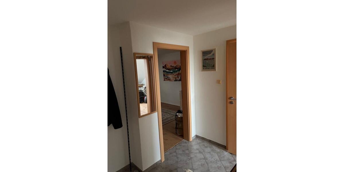 Dachgeschoßwohnung Oberhausen Biefang - 3 Zimmer, 51 m&sup2;, 480&euro; | Angebot:24443286