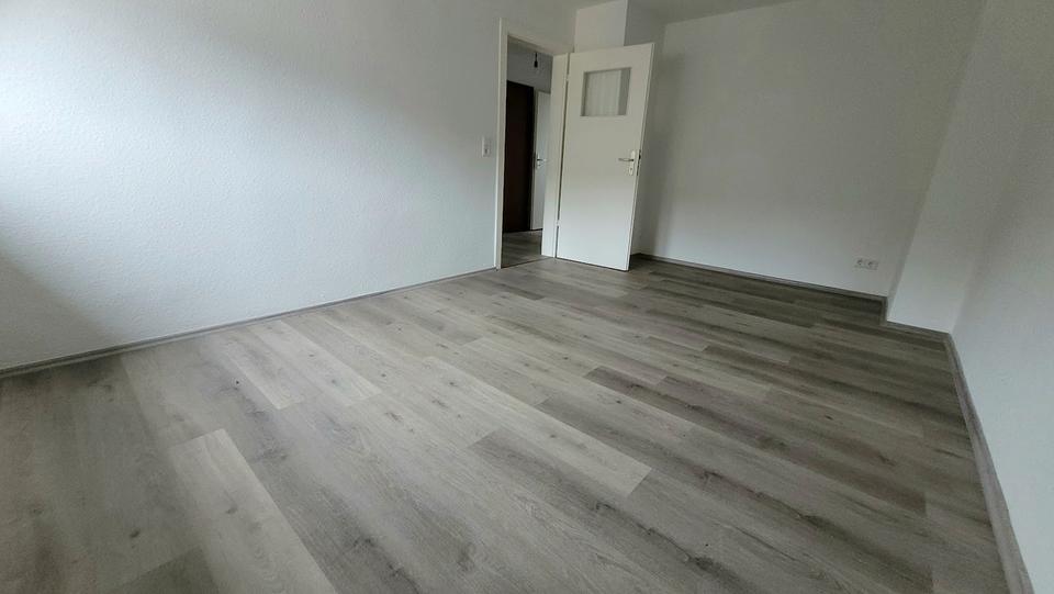 Dachgeschoßwohnung Essen Stadtbezirk IV - 2 Zimmer, 47 m&sup2;, 406&euro; | Angebot:24516980