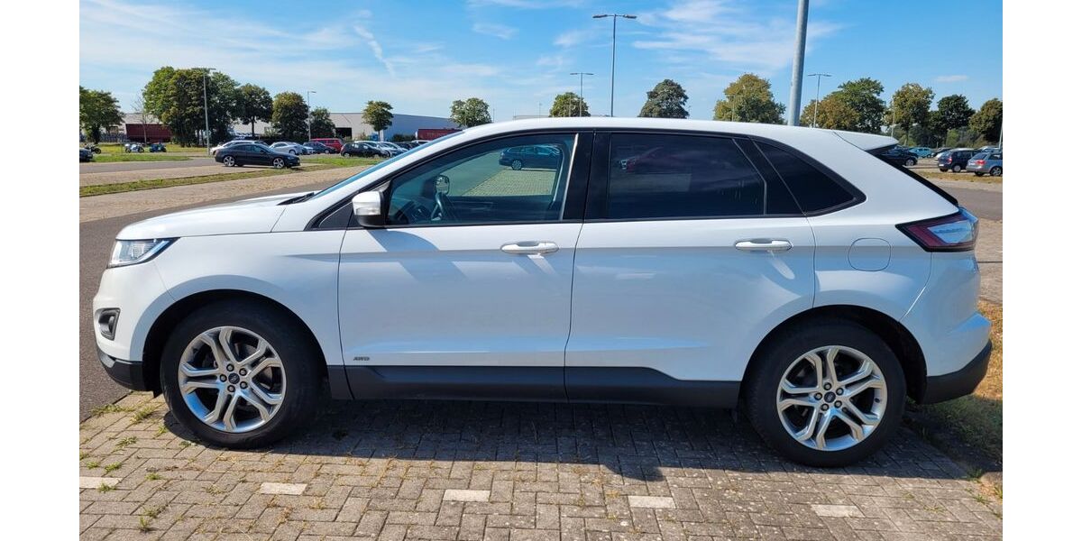 Ford Edge 157.500 km 11.400 &euro; Alpen 46519