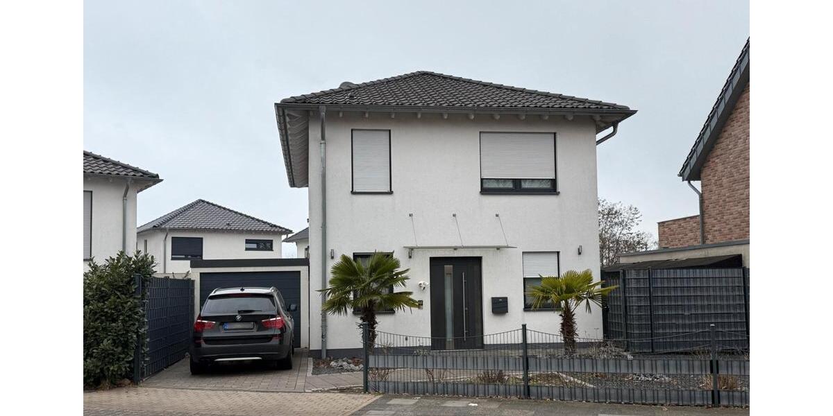 Einfamilienhaus Duisburg Hochheide - 4.5 Zimmer, 120 m&sup2;, 599.999&euro; | Angebot:26127709