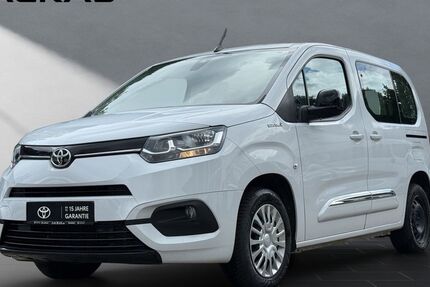 Toyota Proace City 24.305 km 24.950 &euro; Dinslaken 46537
