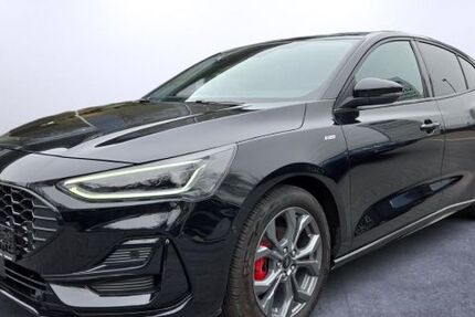Ford Focus 9.909 km 23.490 &euro; Dorsten 46282