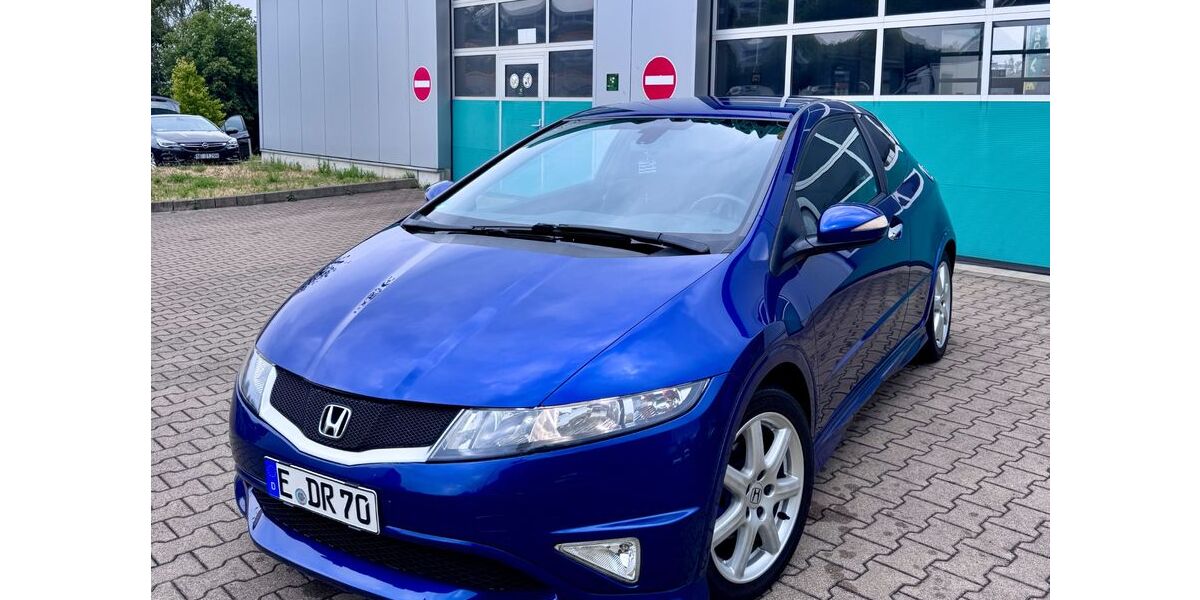 Honda Civic 192.000 km 5.800 &euro; Essen 45145