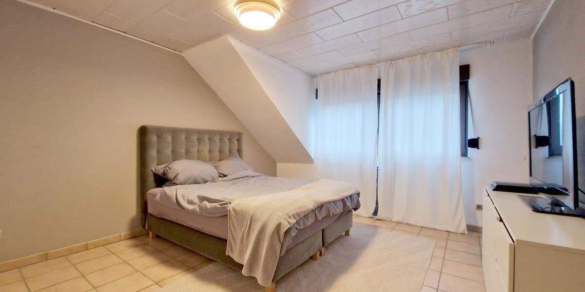 Etagenwohnung Bottrop Eigen - 2 Zimmer, 64 m&sup2;, 165.000&euro; | Angebot:25748236