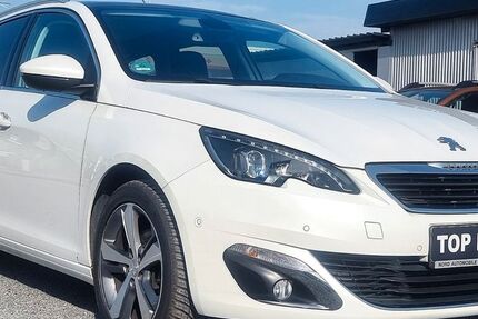 Peugeot 308 101.705 km 8.350 &euro; Duisburg 47178