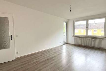 Wohnung Duisburg Walsum - 3 Zimmer, 67 m&sup2;, 130.000&euro; | Angebot:26802648