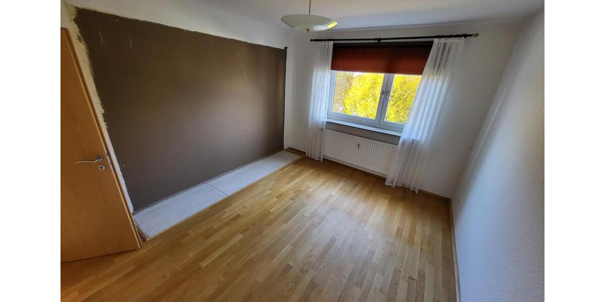 Etagenwohnung Essen Stadtbezirk VII - 3.5 Zimmer, 76 m&sup2;, 197.400&euro; | Angebot:23826802