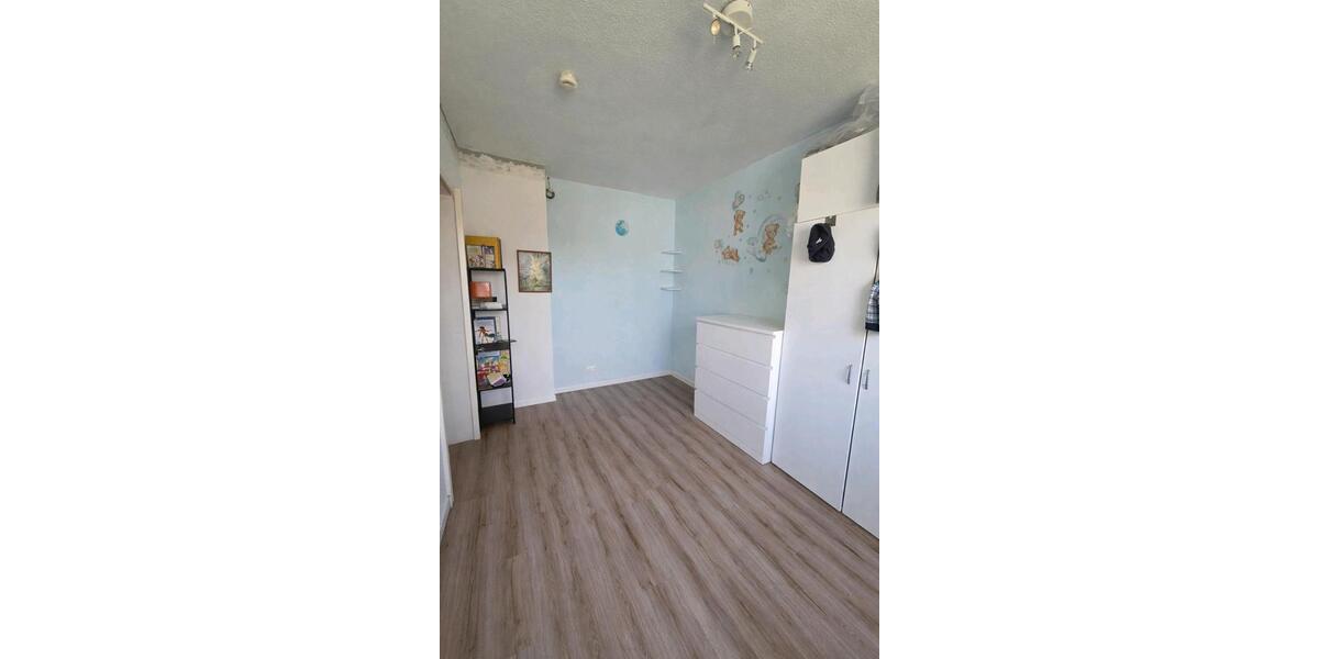 Etagenwohnung Duisburg Rheinhausen - 3 Zimmer, 74 m&sup2;, 220.000&euro; | Angebot:26162786