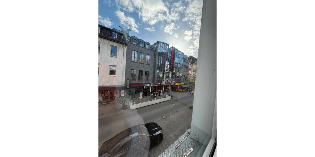 Etagenwohnung Moers - 1 Zimmer, 65 m&sup2;, 1.110&euro; | Angebot:25981088