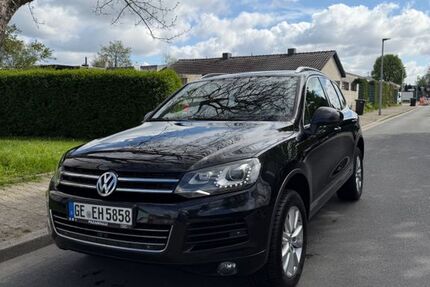 VW Touareg 245.000 km 13.500 &euro; Gelsenkirchen 45897