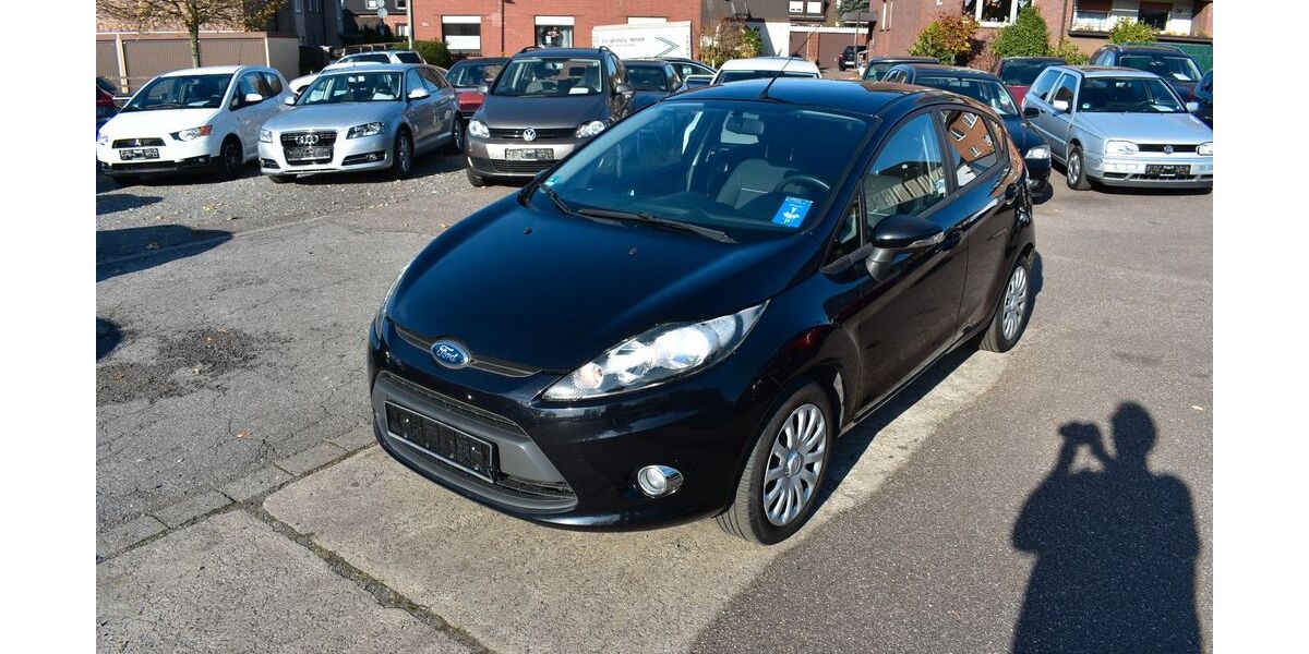 Ford Fiesta 58.700 km 7.980 &euro; Oberhausen 46145