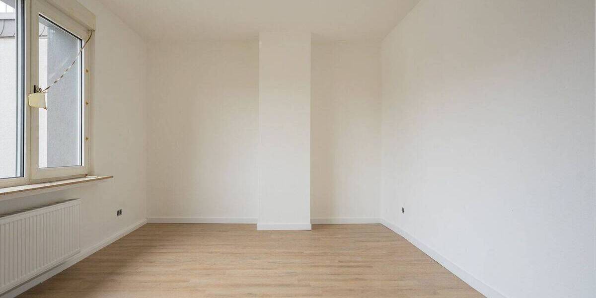 Etagenwohnung Krefeld / Uerdingen Uerdingen - 4 Zimmer, 69 m&sup2;, 670&euro; | Angebot:26190146