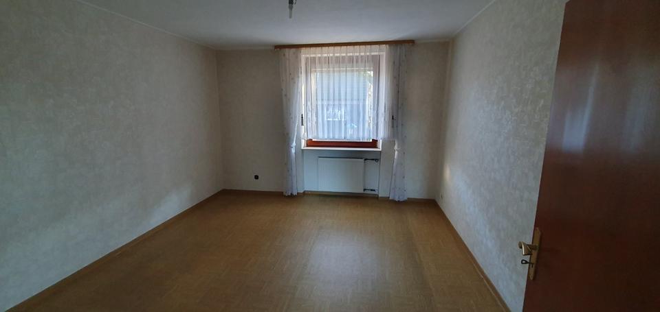 Doppelhaushälfte Voerde (Niederrhein) - 8 Zimmer, 149 m&sup2;, 440.000&euro; | Angebot:25571247