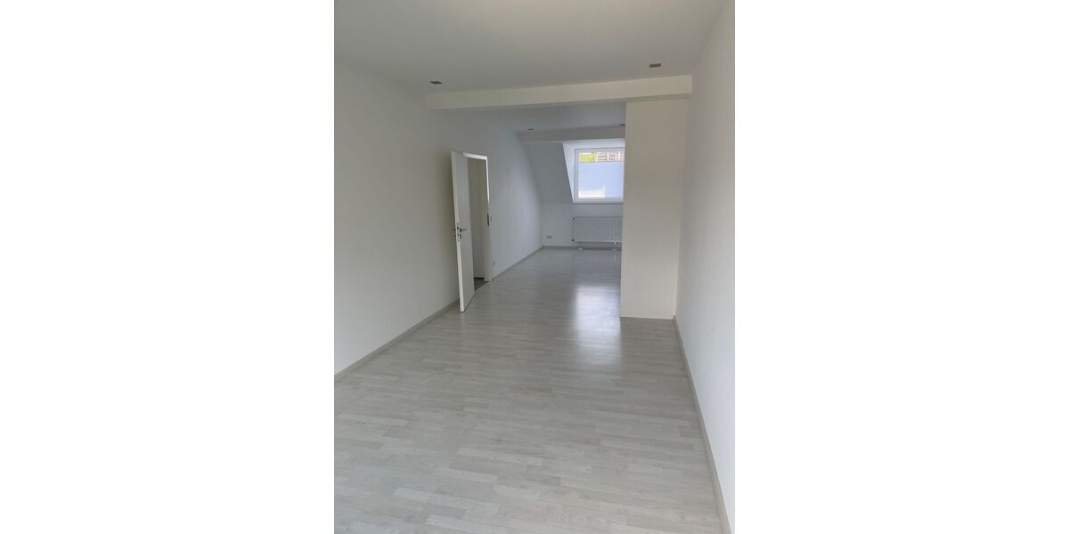Wohnen auf höchstem Niveau: 168 qm, lichtdurchflutete Maisonette in Rüttenscheid, Klima,Garage - Maisonettenwohnung Essen Rüttenscheid | Angebot:27332915