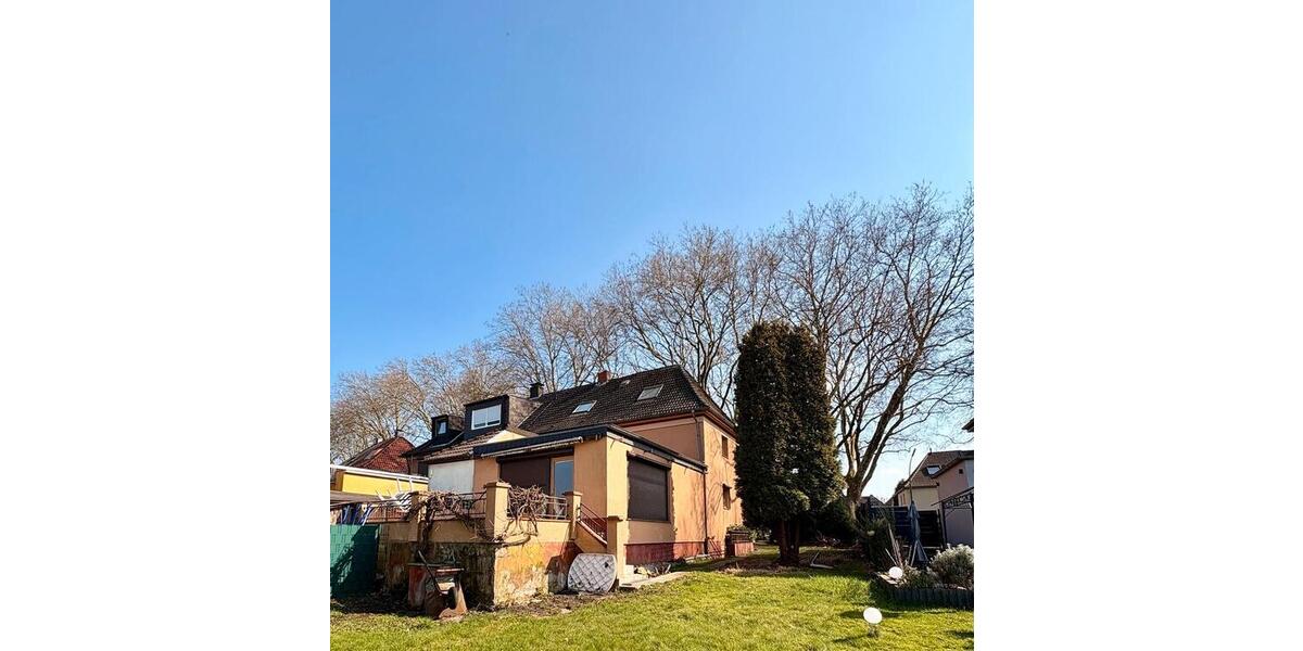 Reihenhaus Gelsenkirchen Ückendorf - 4 Zimmer, 114 m&sup2;, 310.000&euro; | Angebot:26200574