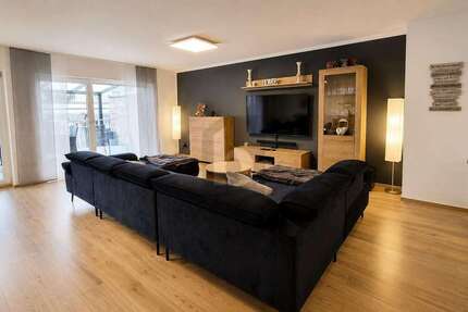 Haus Oberhausen Schmachtendorf - 6 Zimmer, 180 m&sup2;, 449.000&euro; | Angebot:26801487
