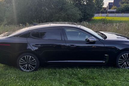 Kia Stinger 129.000 km 24.000 &euro; Voerde 46562