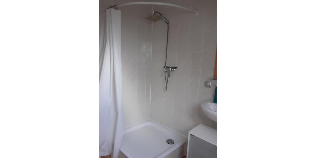 Reihenhaus Duisburg Essenberg - 9 Zimmer, 207 m&sup2;, 220.000&euro; | Angebot:24774566